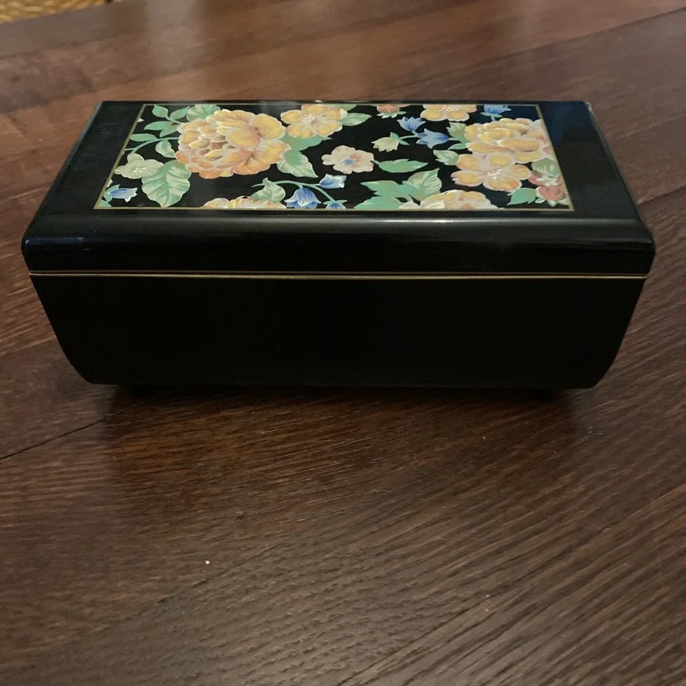 Beautiful Otagiri Tavistock Laquerware Mirror Music Box FEELING Floral Garden